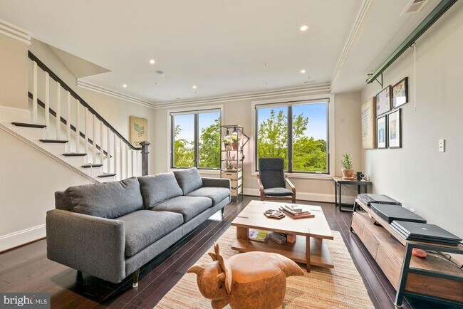 Building Photo - 4527 Georgia Ave NW