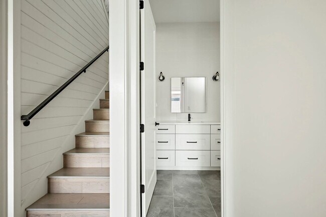 Building Photo - 2204 Escape Blvd.