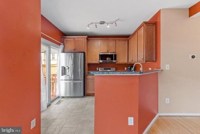 Building Photo - 13129 Englishwood Ln