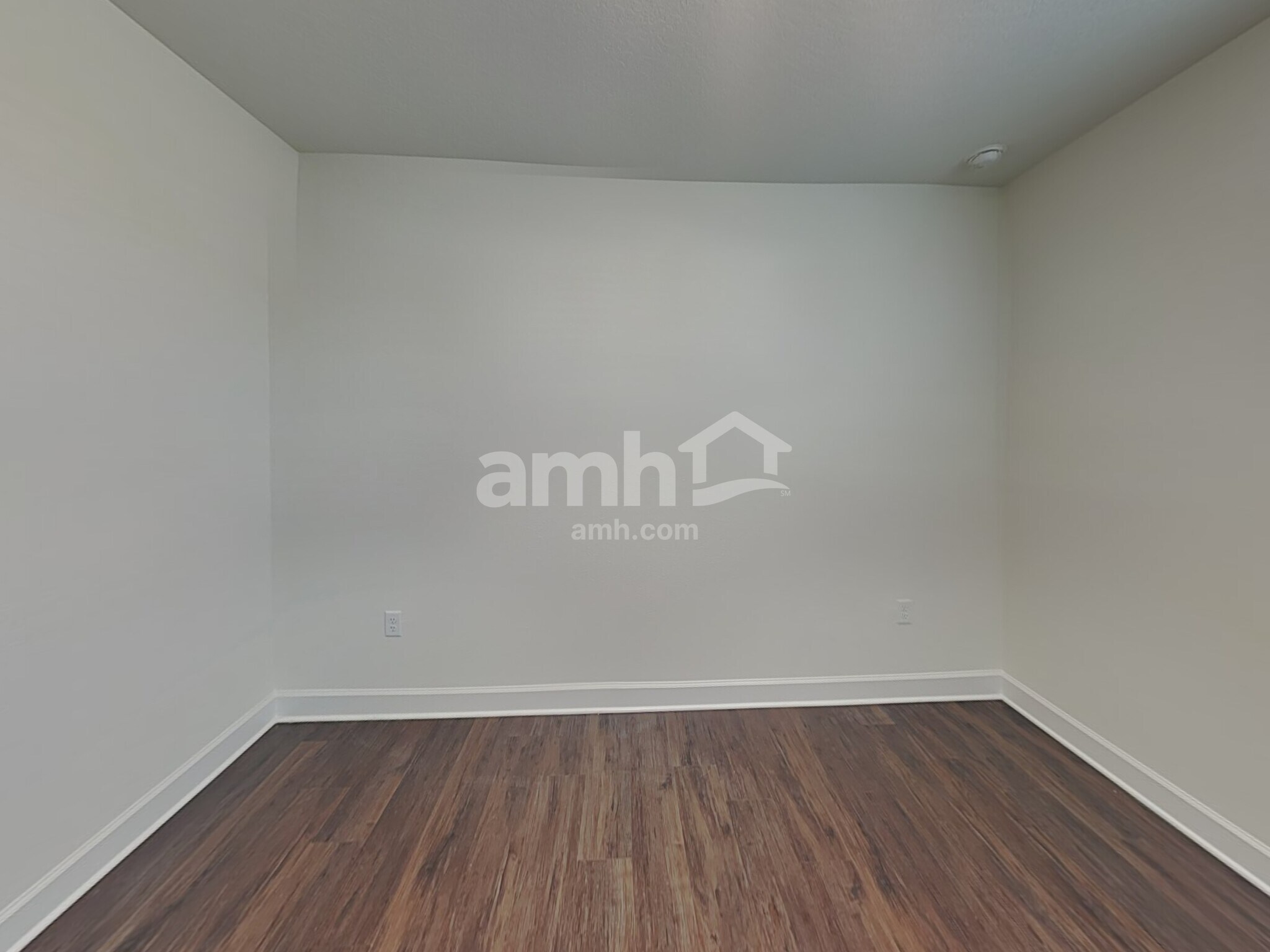 Building Photo - 1070 Tan Tara Trl