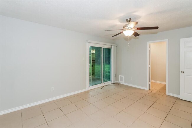 Building Photo - 16938 Worden Ln