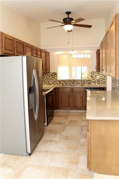 Building Photo - 6722 Canary Palm Cir