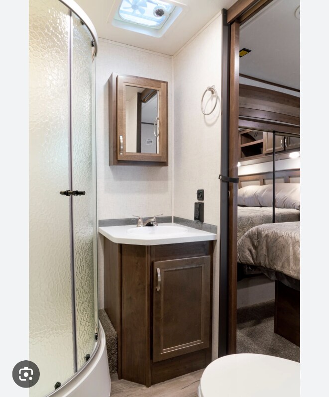 Building Photo - 1312 Brandonwood Dr