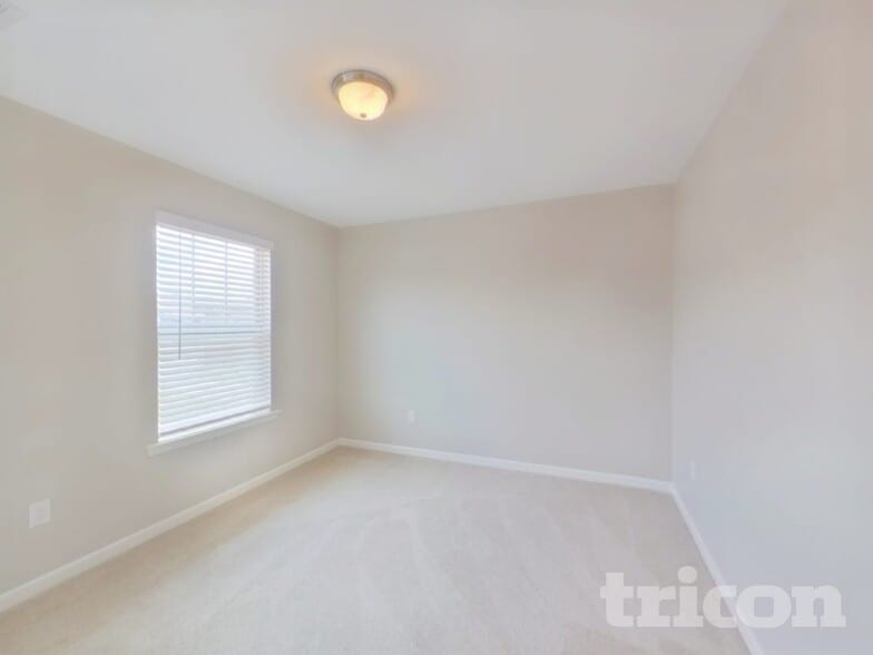 Building Photo - 618 Grantleigh Dr