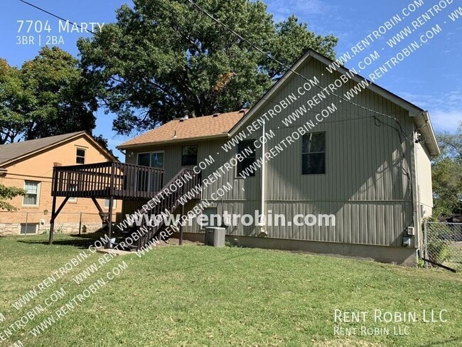 Building Photo - 7704 Marty-
