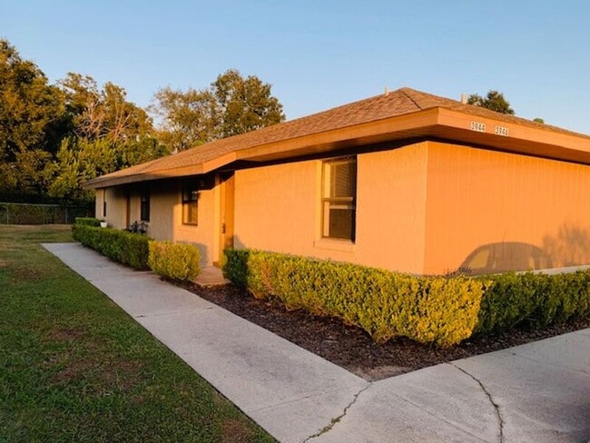 Building Photo - 3944 Spoonbill Ct