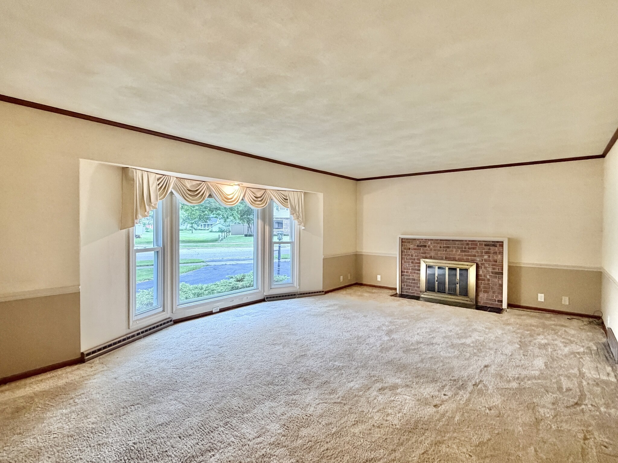 Building Photo - 85 S Huron Dr