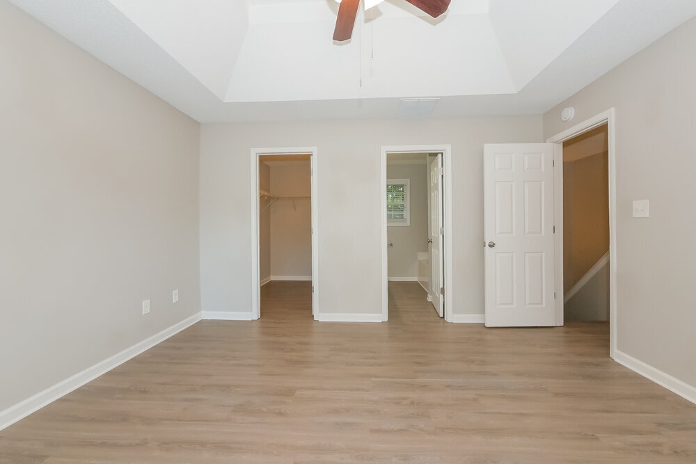 Building Photo - 4919 Wolfcreek View