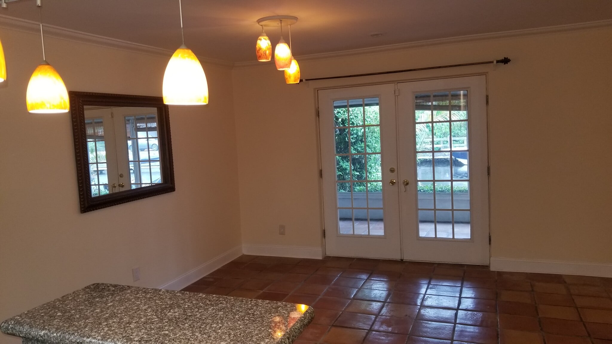 Building Photo - 1475 Curlew Ave