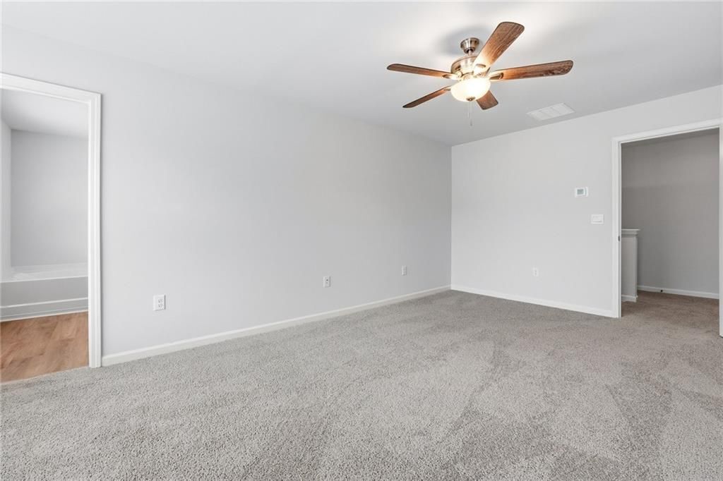 Building Photo - 255 Deerberry Dr