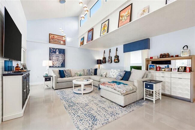 Building Photo - 2500 Monterey St