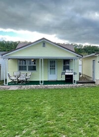 Building Photo - 810 S 1st St