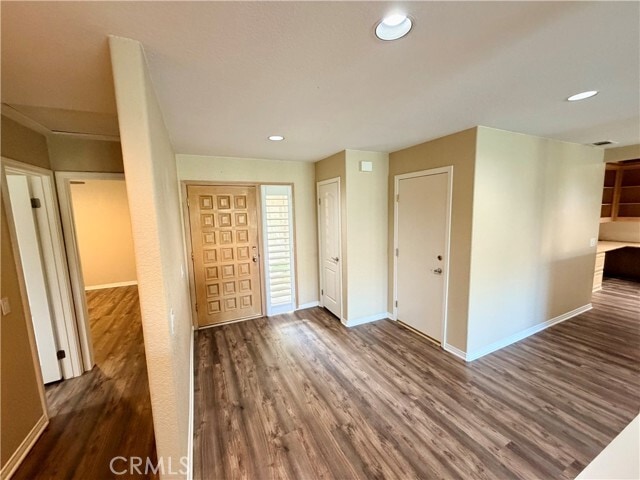 Building Photo - 38441 Oaktree Loop