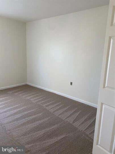 Building Photo - 8286 White Pine Dr