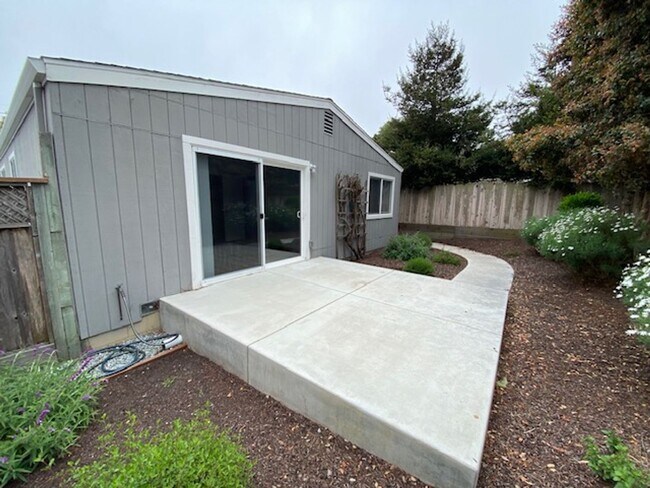 Building Photo - 739 Taylor St