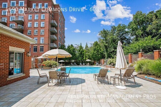 Building Photo - 4490 Market Commons Dr