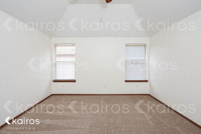 Building Photo - 1216 SW 129th St