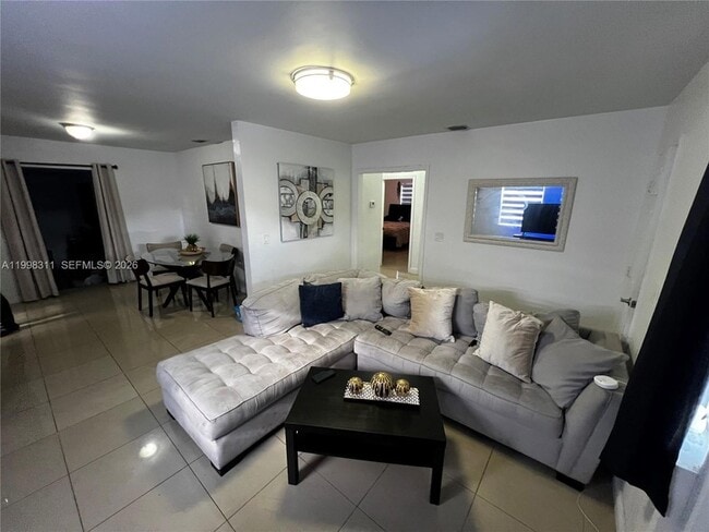 Building Photo - 1715 NW 180th Terrace