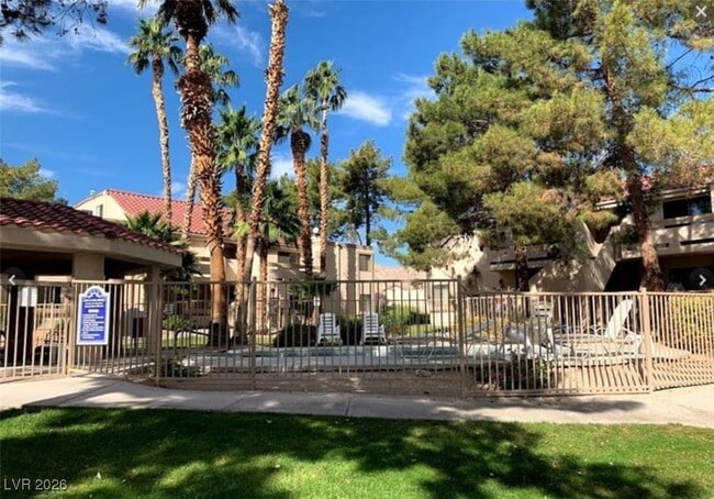 Building Photo - 3791 Desert Marina Dr