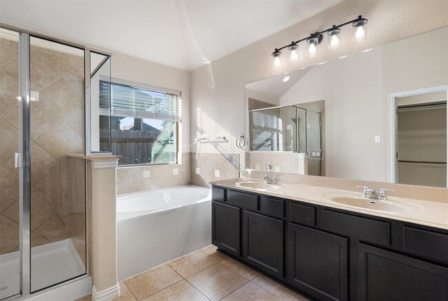 Building Photo - 437 Oyster Creek