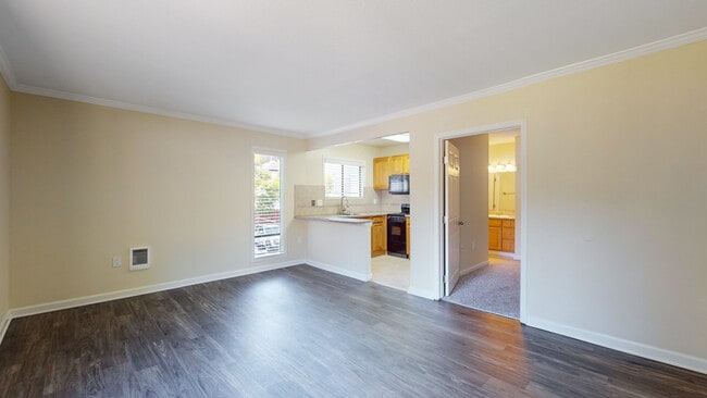 Building Photo - 107 Marin St