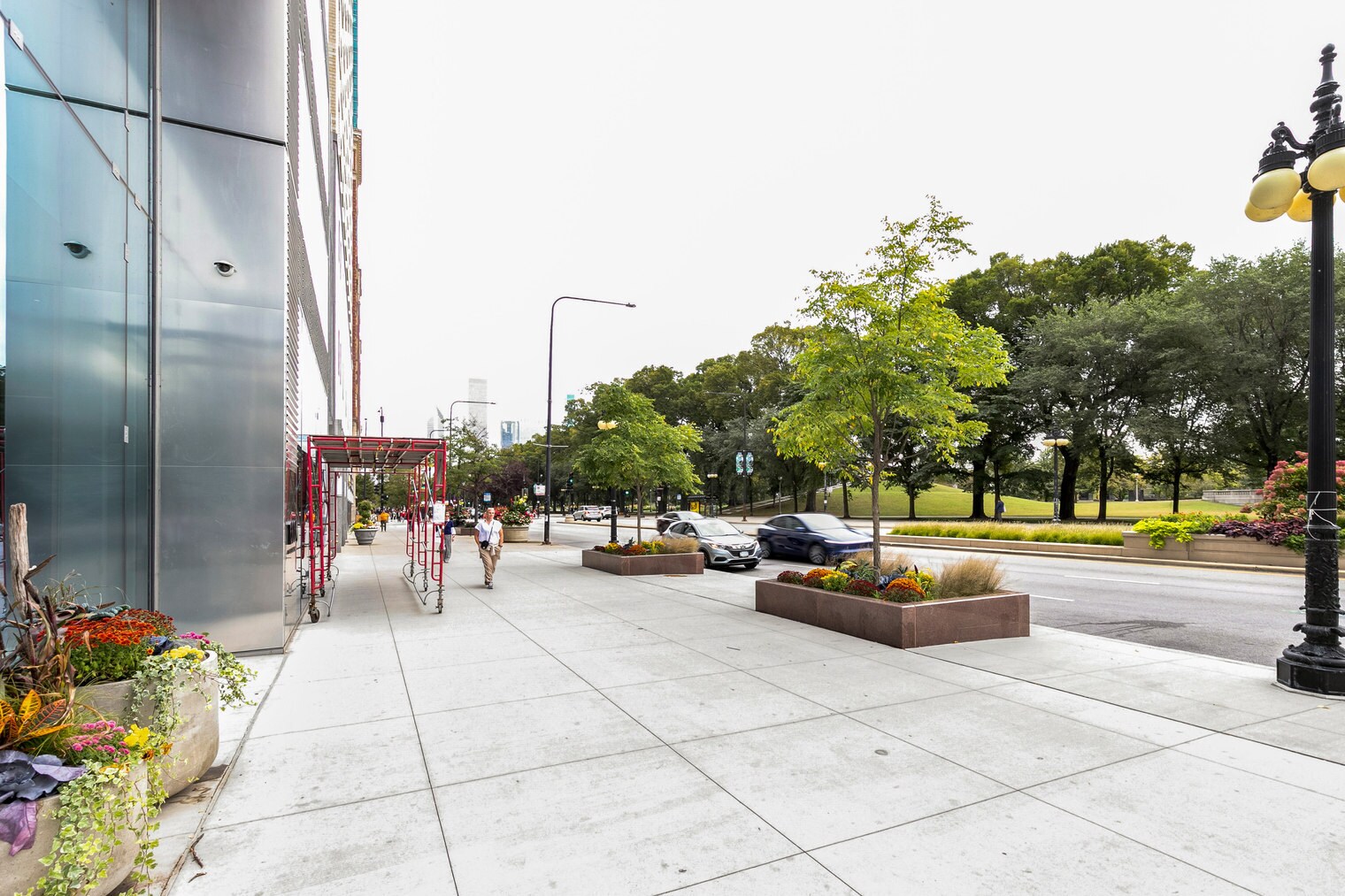 Building Photo - 1000 S Michigan Ave