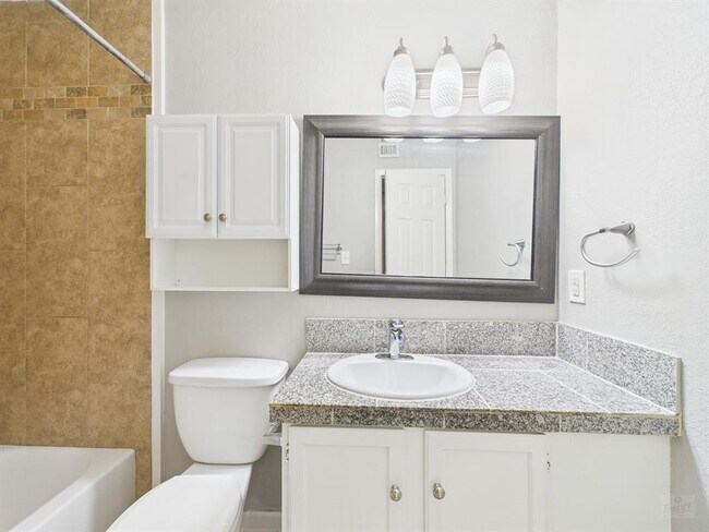 Building Photo - 3018 S 1st St