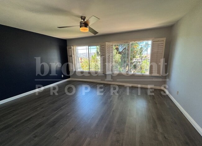 Building Photo - 1500 Via Dorado