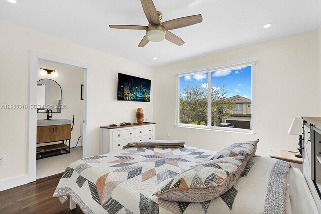 Building Photo - 16373 SW 30th St