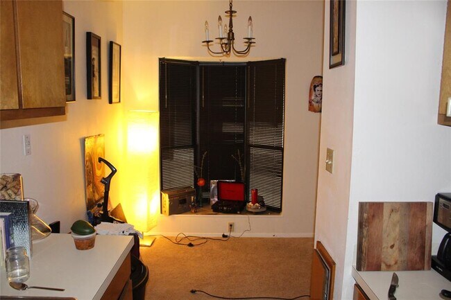 Building Photo - 3316 Guadalupe St