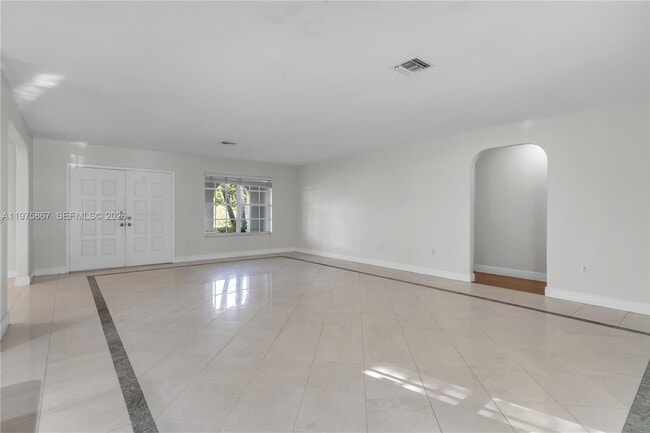 Building Photo - 8700 SW 64th Ave