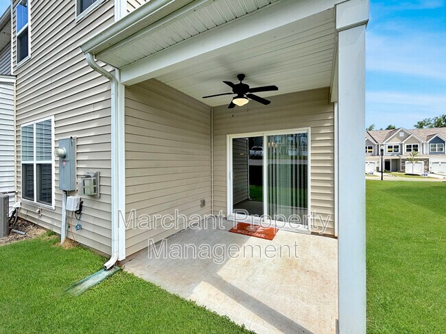 Building Photo - 106 Muir Way