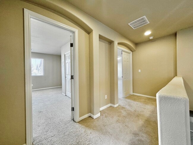 Building Photo - 8173 Crimson Creek Ct