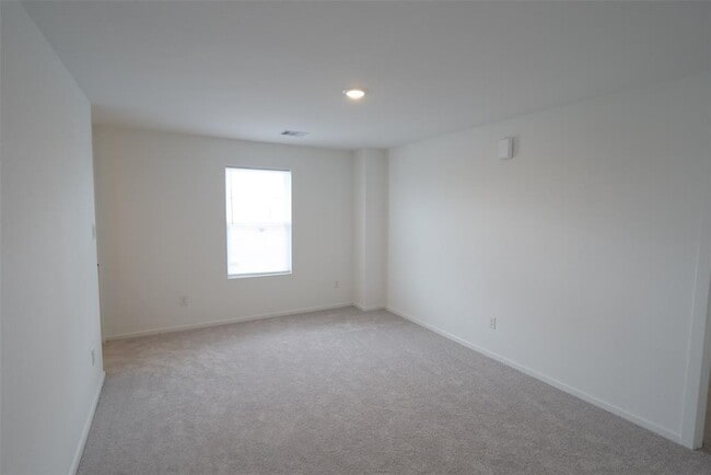 Building Photo - 26727 Feather Reed Dr
