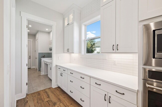 Building Photo - 56 River Rise Wy