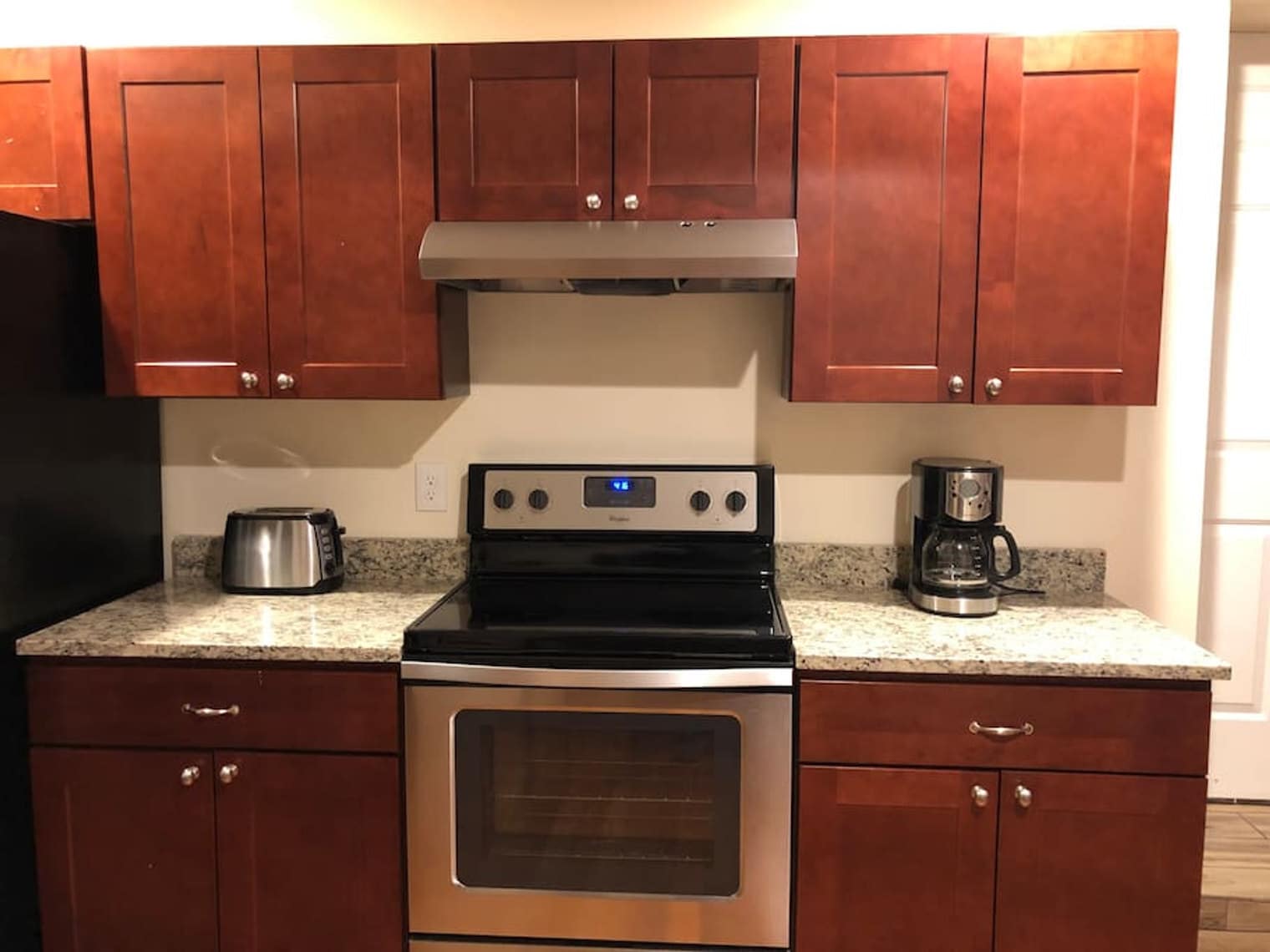 Building Photo - 109 Strathmore Rd