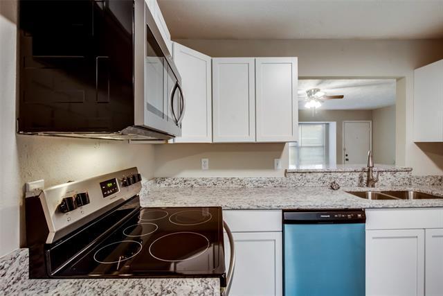 Building Photo - 30 W Mountain Creek Dr