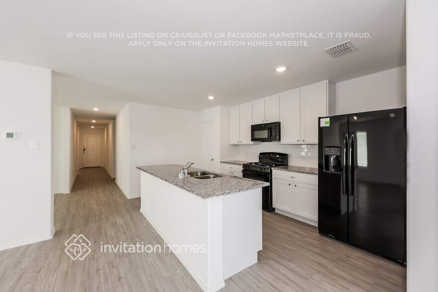 Building Photo - 4060 Mountain Meadow Rd