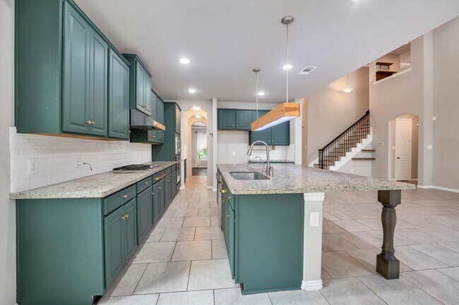 Building Photo - 6723 Mossridge Dr