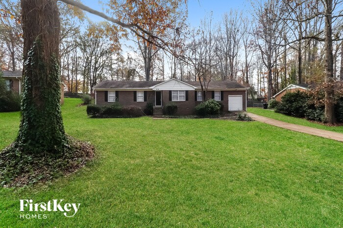 Primary Photo - 639 Heatherly Rd