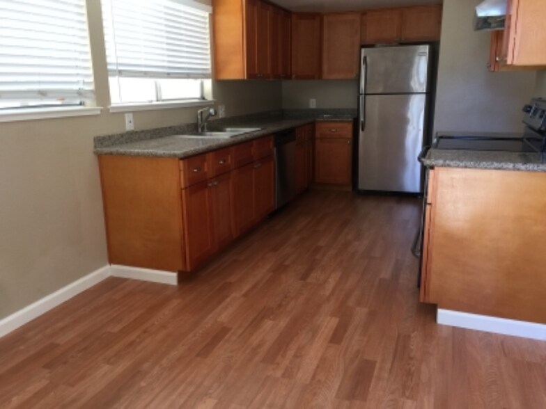 Building Photo - 3700 Tully Rd