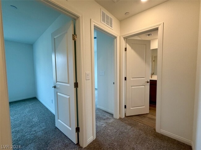 Building Photo - 5824 Wisteria Walk St