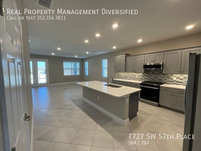 Building Photo - 7727 SW 57th Pl