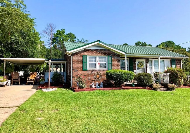 Primary Photo - 2753 Deans Bridge Rd