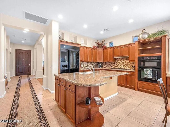 Building Photo - 9154 E Mohawk Ln