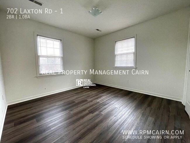 Building Photo - 702 Laxton Rd