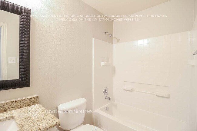 Building Photo - 13425 Austin Stone Dr