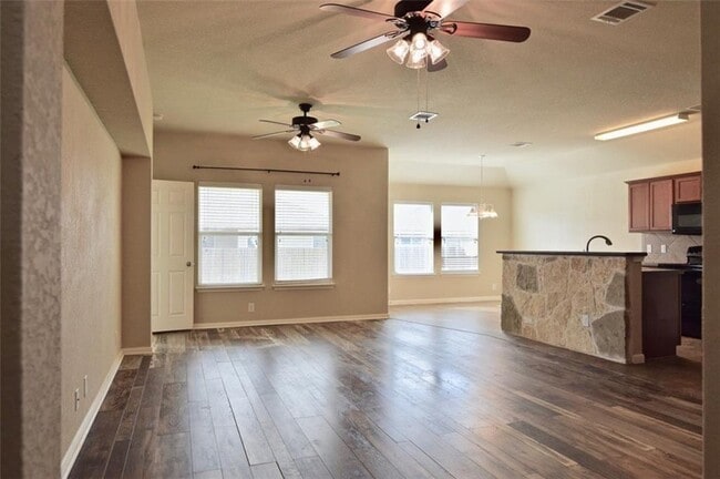 Building Photo - 109 Encina Cove