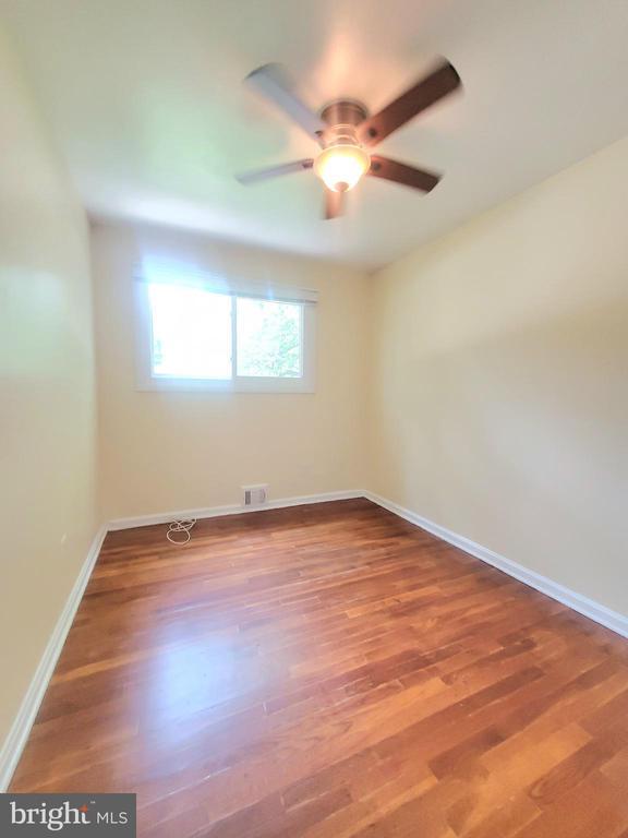 Building Photo - 4517 Mayfield Dr