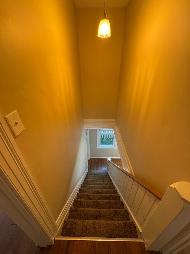 Building Photo - Beautifully Renovated 3BR Row Home in Deutschtown – Spacious, Modern & Incredible Location